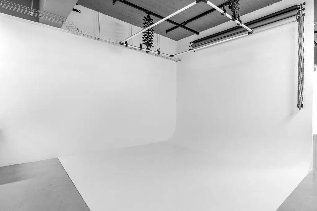 Plató - Equipamiento - Estudio fotográfico y equipo en alquiler - Palma